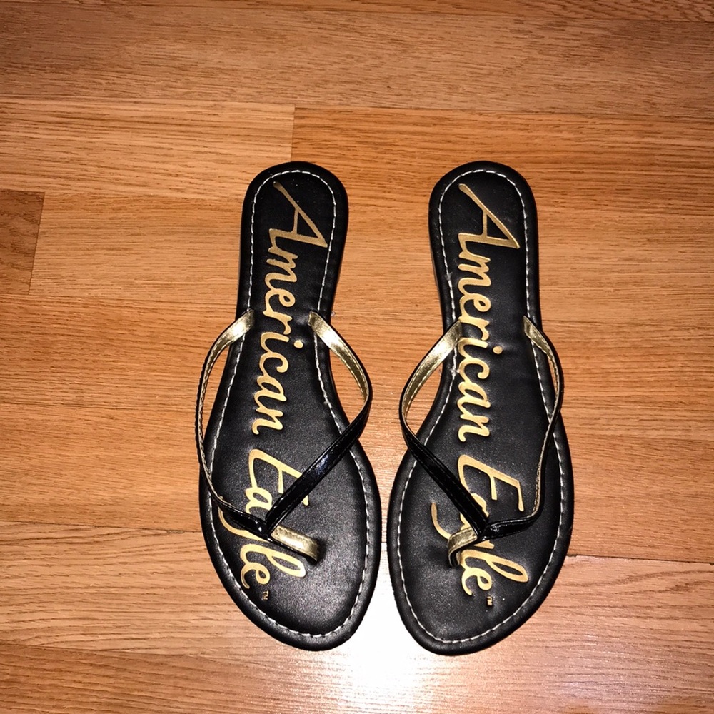American Eagle Sandals are gently used